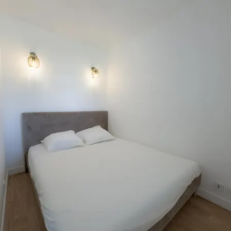 Apartment By The Beach, Sea View, Brand New
